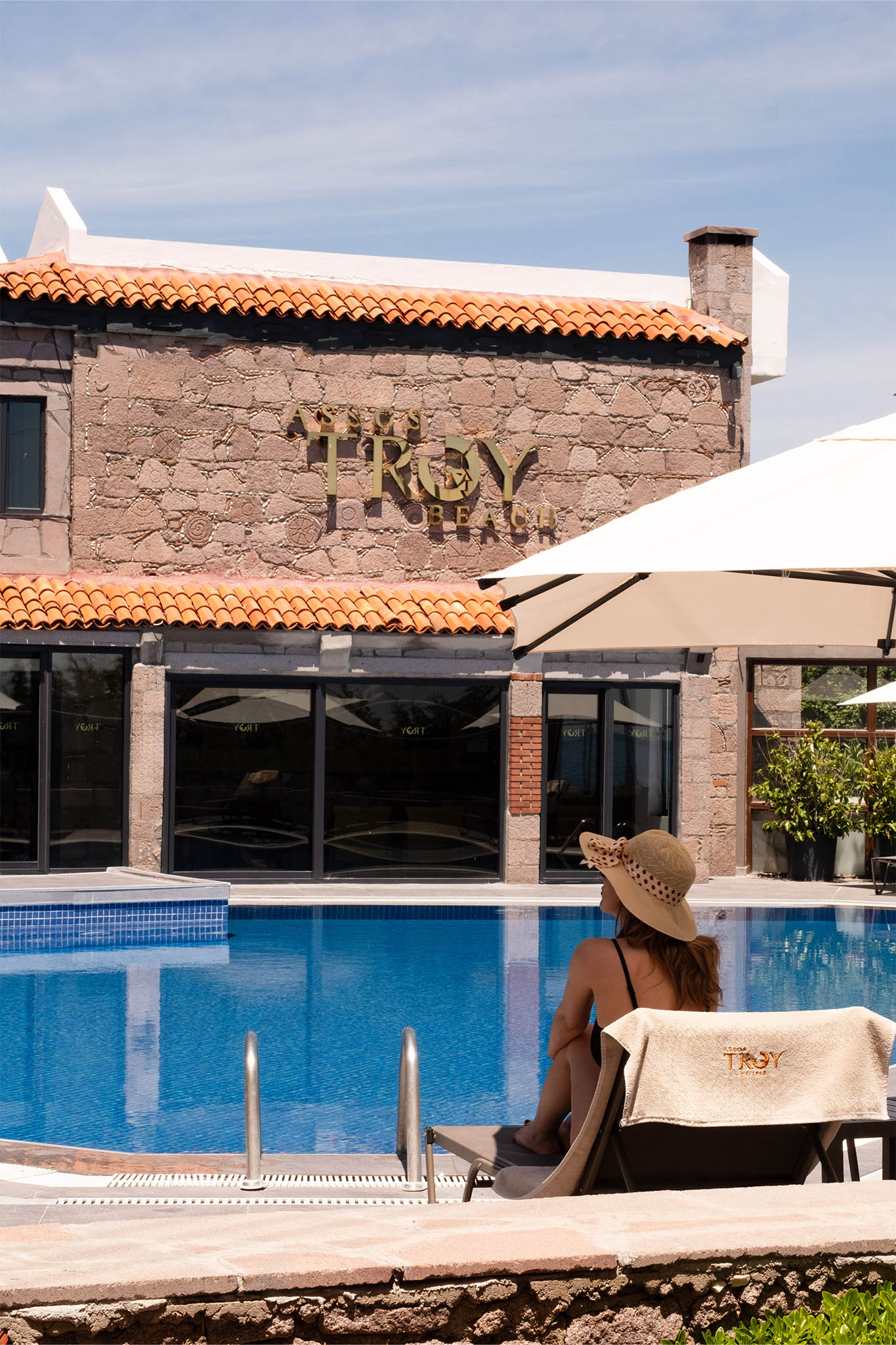 A Complete Holiday Experience Awaits You.