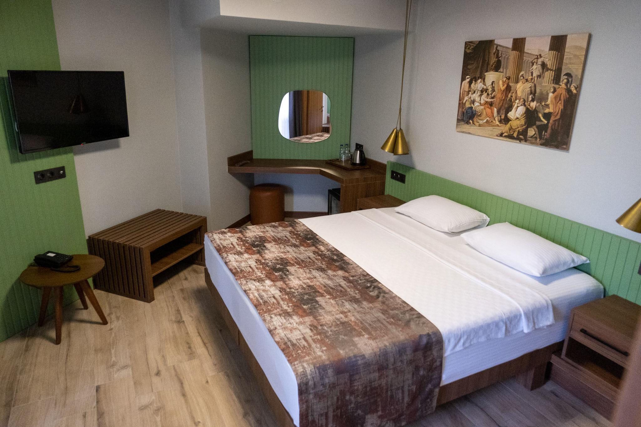 Deluxe Family Room with Balcony